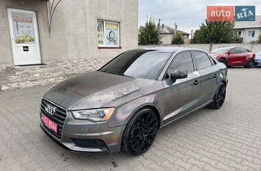 Седан Audi A3 2015 в Луцке