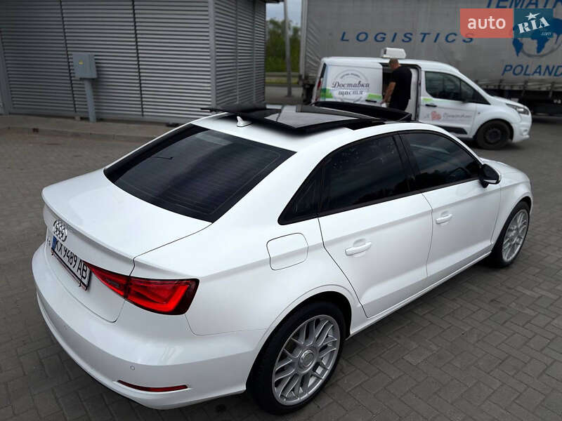 Седан Audi A3 2015 в Харькове