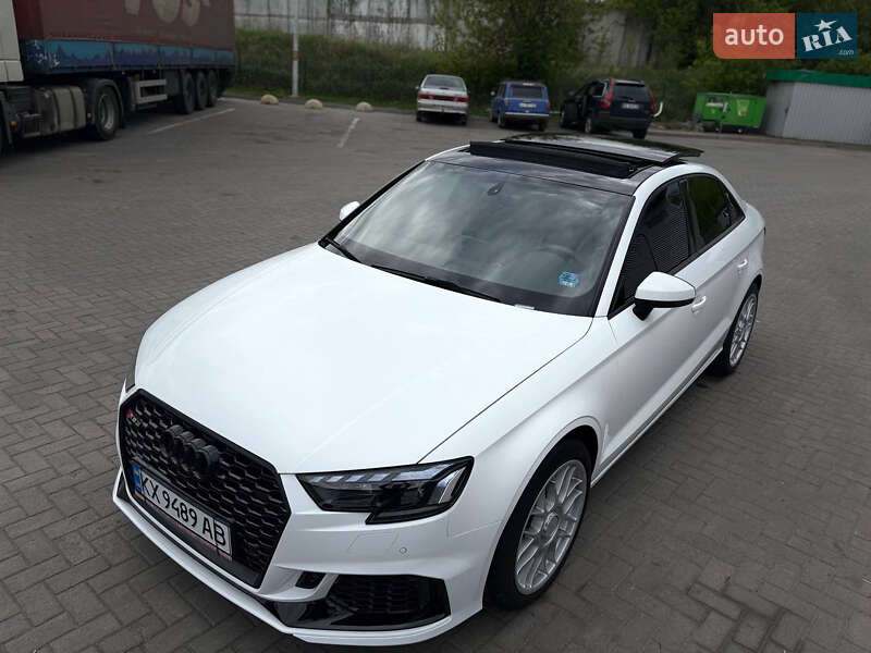 Седан Audi A3 2015 в Харькове