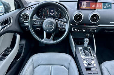 Седан Audi A3 2018 в 