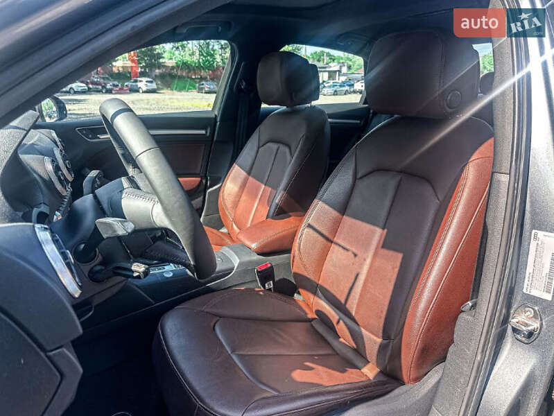 Седан Audi A3 2019 в Львові