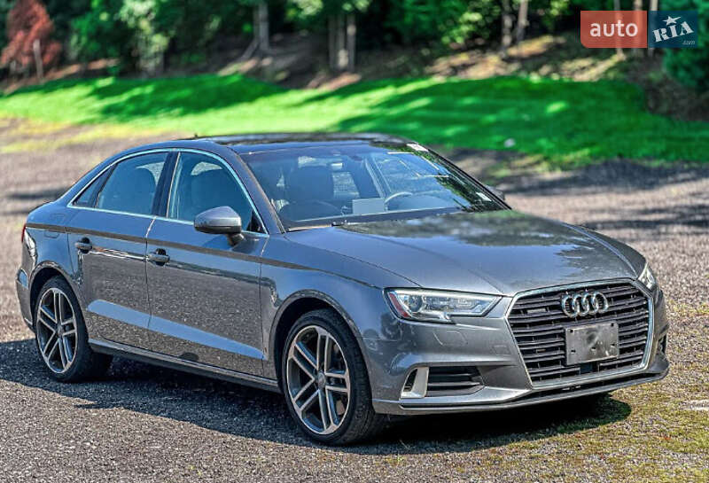 Седан Audi A3 2019 в Львові