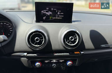 Седан Audi A3 2019 в 