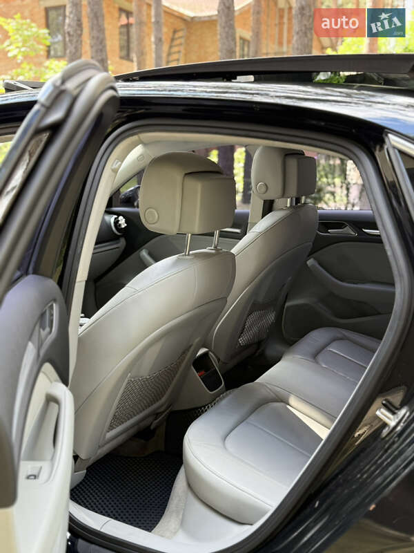Седан Audi A3 2014 в Киеве