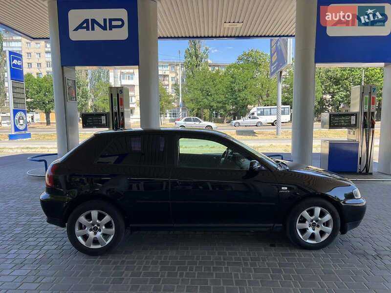 Хэтчбек Audi A3 2003 в Николаеве