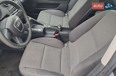 Хэтчбек Audi A3 2006 в 