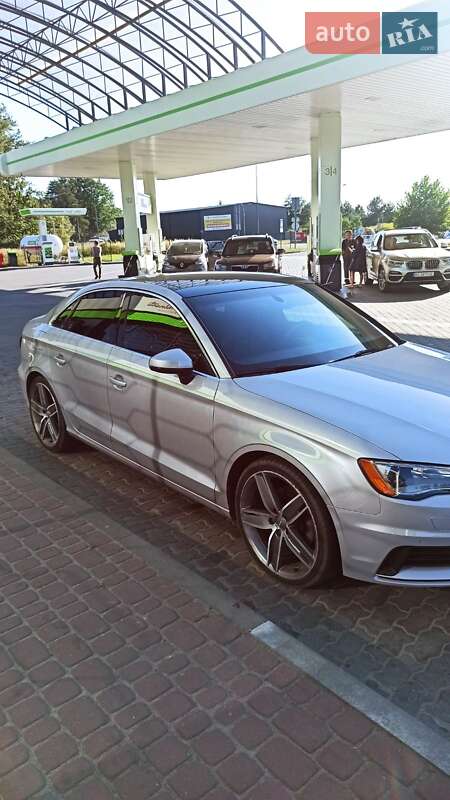 Седан Audi A3 2014 в Львове