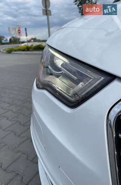 Хэтчбек Audi A3 2016 в 