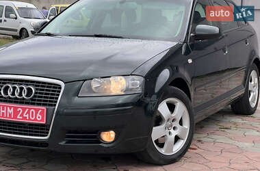Хэтчбек Audi A3 2005 в 