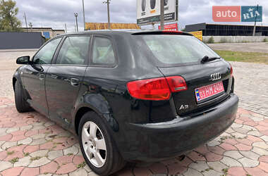 Хэтчбек Audi A3 2005 в 