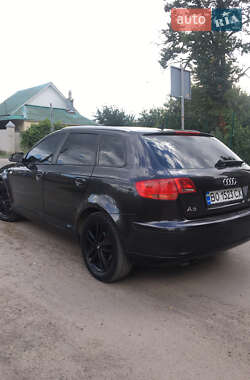 Хэтчбек Audi A3 2005 в 
