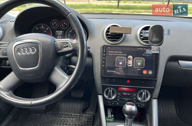 Хэтчбек Audi A3 2012 в 