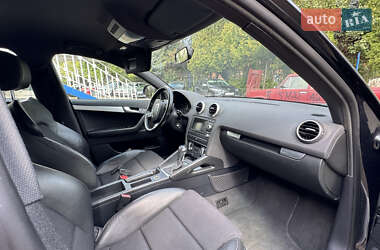 Хэтчбек Audi A3 2008 в 