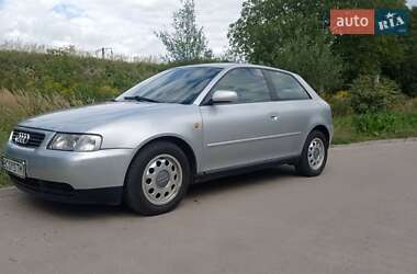 Хэтчбек Audi A3 1998 в 