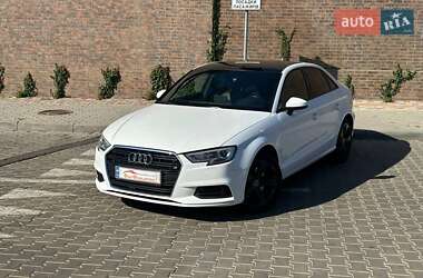 Седан Audi A3 2017 в Одессе