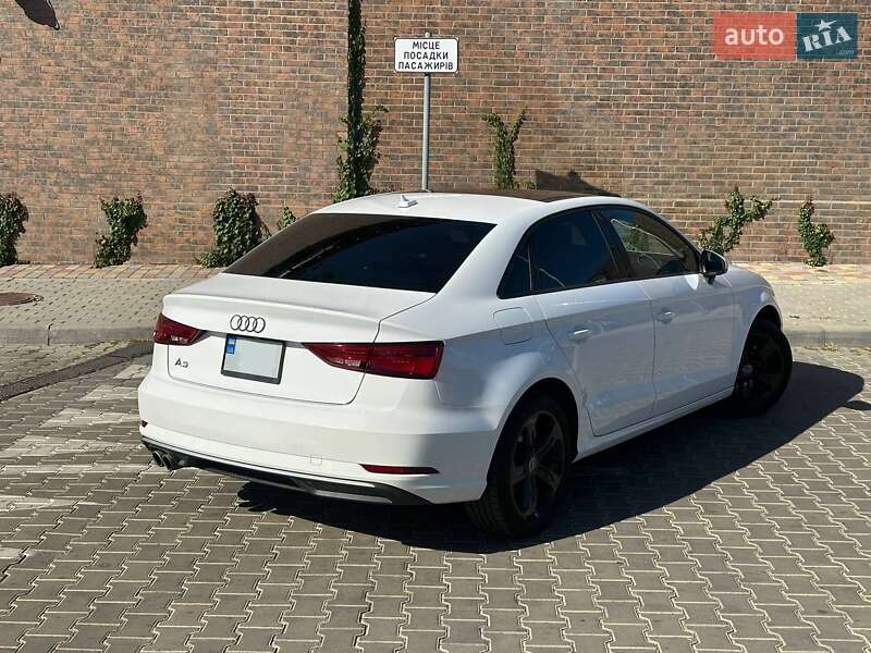 Седан Audi A3 2017 в Одесі