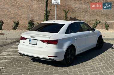 Седан Audi A3 2017 в 
