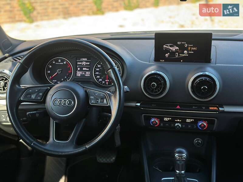 Седан Audi A3 2017 в Одесі
