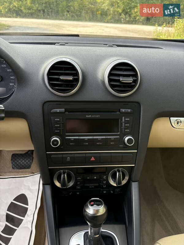 Хэтчбек Audi A3 2012 в Лановцах