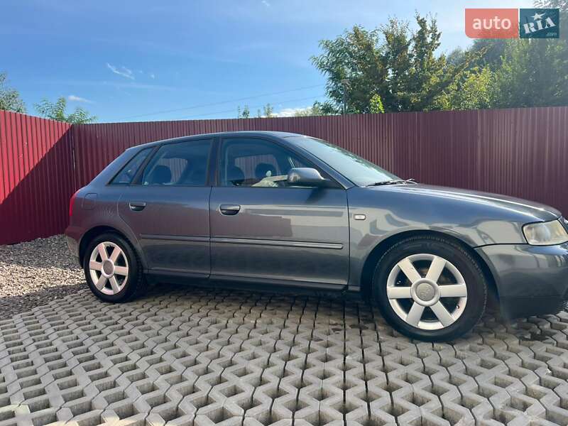 Хэтчбек Audi A3 2003 в Ивано-Франковске