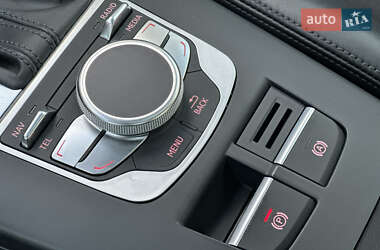 Хэтчбек Audi A3 2015 в 