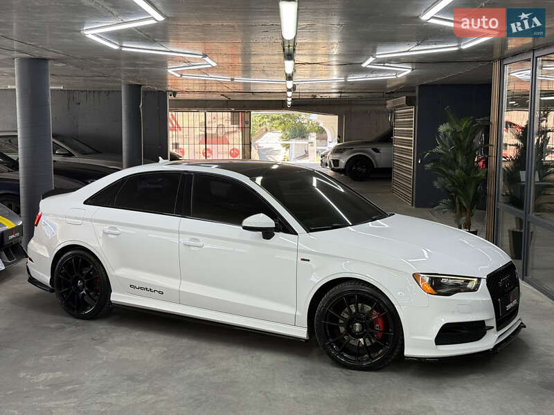 Седан Audi A3 2016 в 