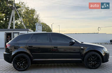 Хэтчбек Audi A3 2005 в 