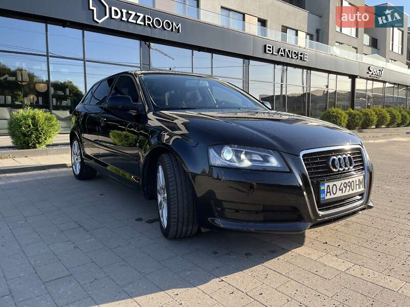 Хетчбек Audi A3 2012 в Ужгороді