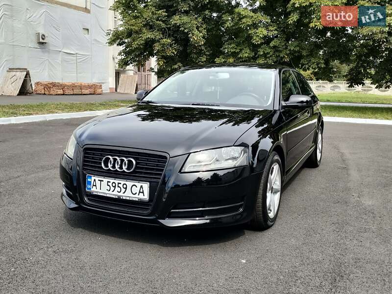 Хэтчбек Audi A3 2010 в Ивано-Франковске
