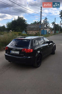 Хэтчбек Audi A3 2005 в 