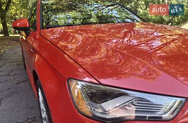 Хэтчбек Audi A3 2015 в 