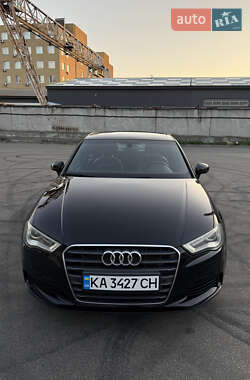 Седан Audi A3 2015 в 