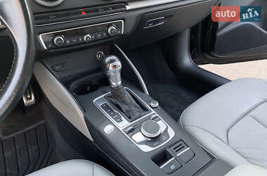 Седан Audi A3 2017 в 