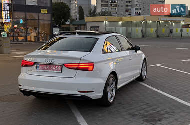 Седан Audi A3 2018 в 