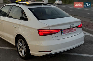 Седан Audi A3 2018 в 