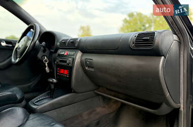 Хэтчбек Audi A3 1998 в 