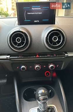 Седан Audi A3 2016 в 