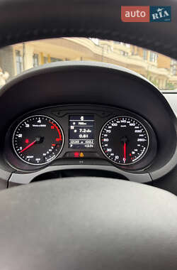 Седан Audi A3 2015 в Києві