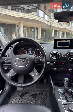 Седан Audi A3 2015 в Києві
