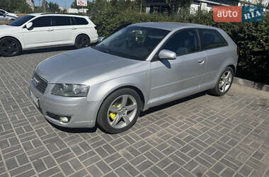 Хетчбек Audi A3 2004 в Кропивницькому