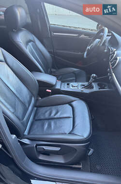 Седан Audi A3 2016 в 