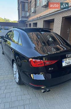 Седан Audi A3 2016 в 