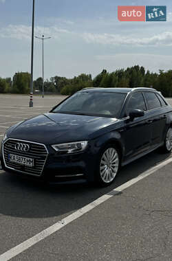 Хетчбек Audi A3 2017 в Києві