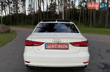 Седан Audi A3 2018 в 