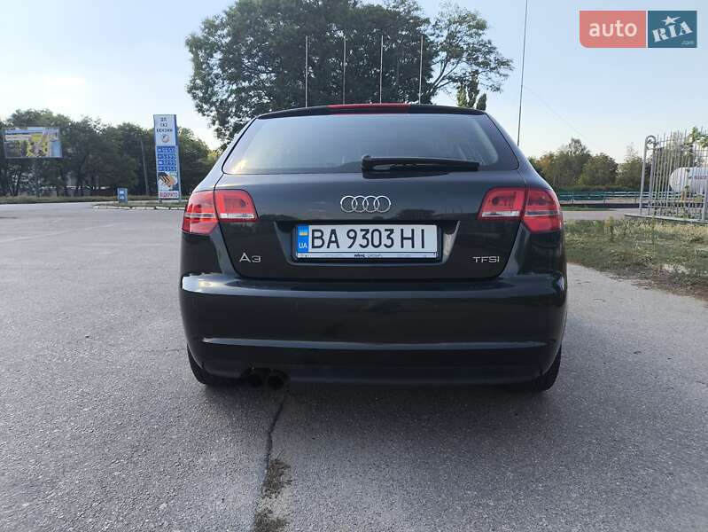 Хетчбек Audi A3 2011 в Кропивницькому