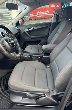 Хэтчбек Audi A3 2009 в 