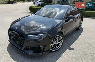 Седан Audi A3 2016 в 
