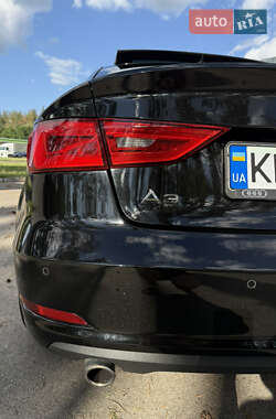 Седан Audi A3 2015 в 