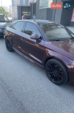 Седан Audi A3 2014 в 