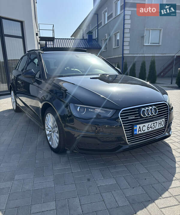 Хэтчбек Audi A3 2016 в Луцке фото 5 Хэтчбек Audi A3 2016 в Луцке